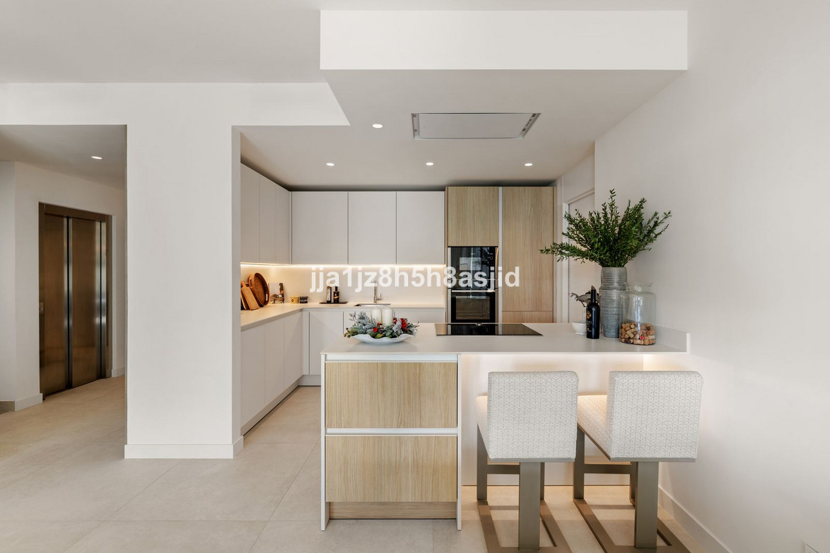 Se vende Pareada de 4 dormitorios en Costa Del Sol, Málaga, España