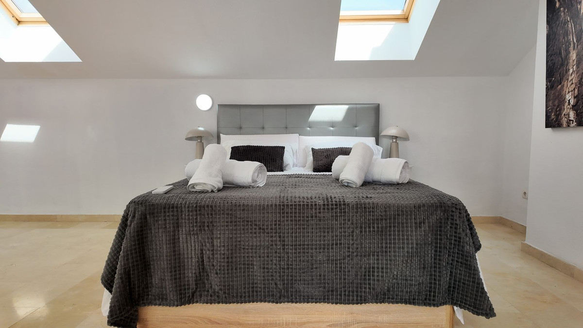 4 Bed Townhouse for sale in Benalmadena Costa Del Sol, Málaga, Spain