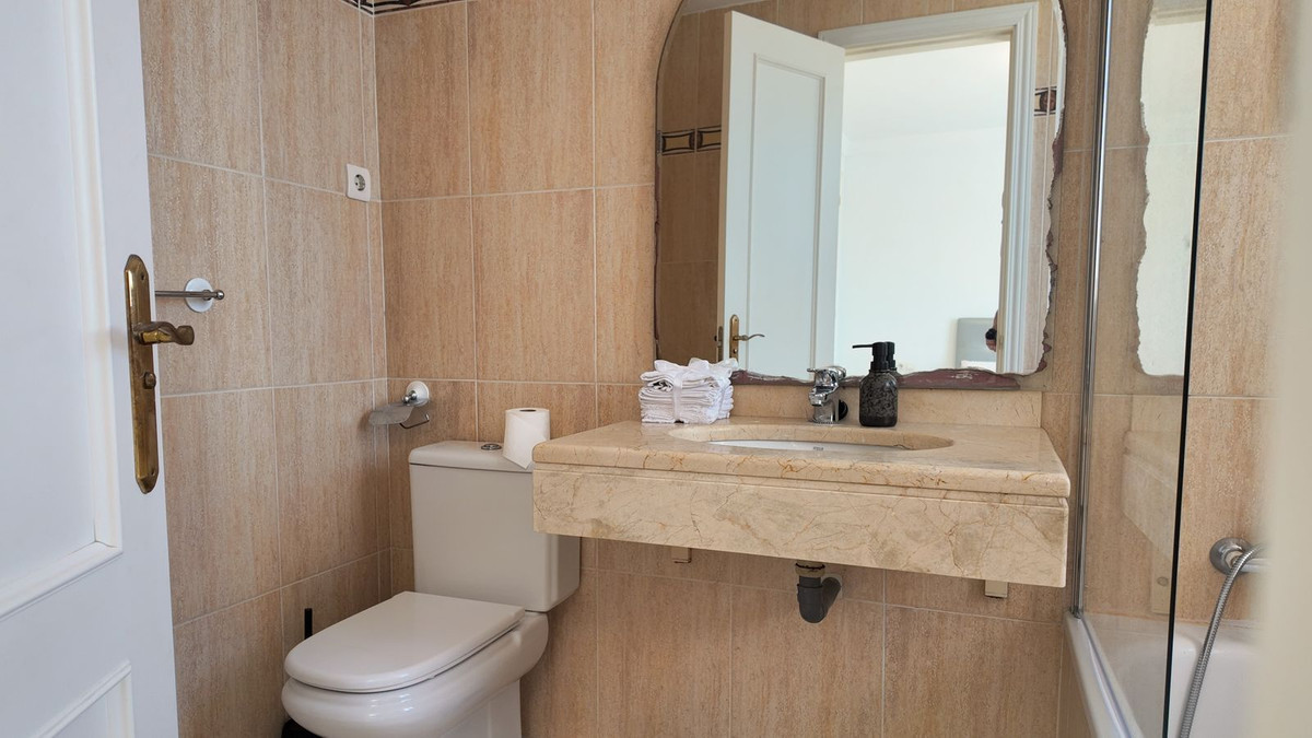 4 Bed Townhouse for sale in Benalmadena Costa Del Sol, Málaga, Spain