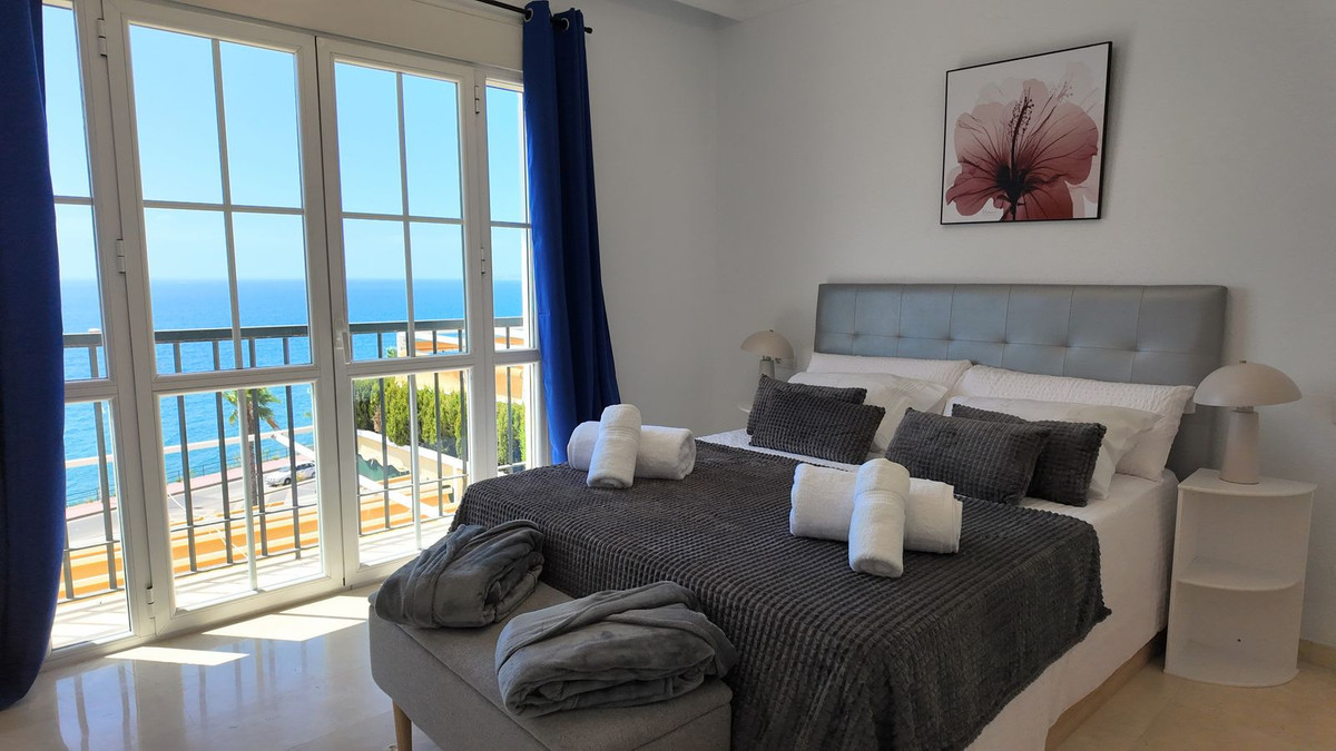 4 Bed Townhouse for sale in Benalmadena Costa Del Sol, Málaga, Spain