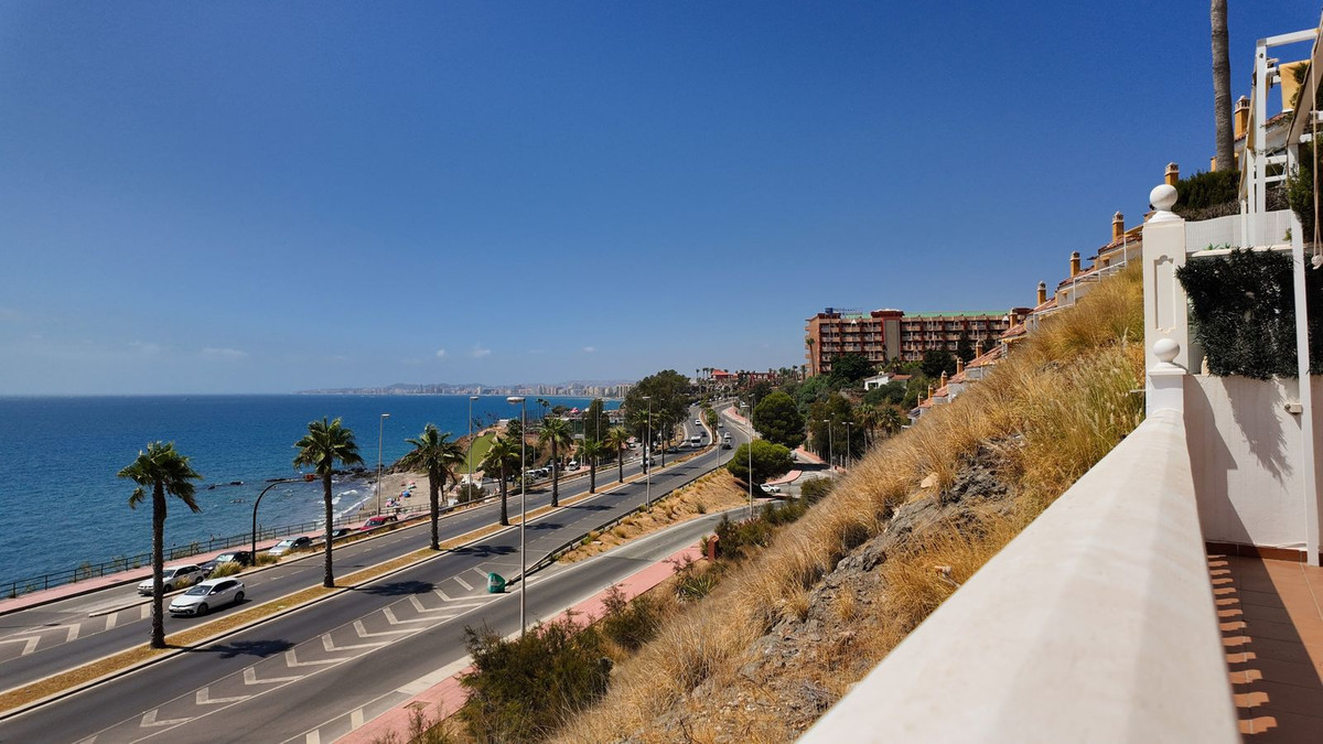 4 Bed Townhouse for sale in Benalmadena Costa Del Sol, Málaga, Spain