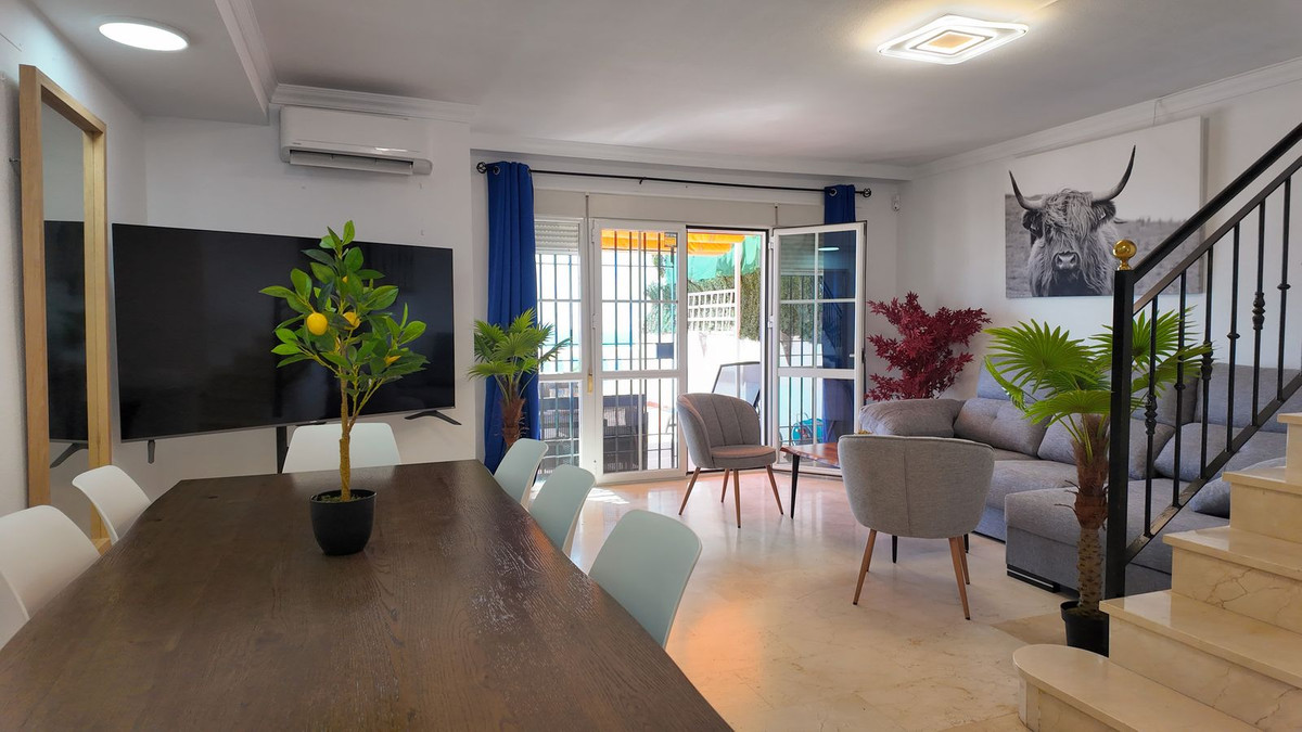 4 Bed Townhouse for sale in Benalmadena Costa Del Sol, Málaga, Spain