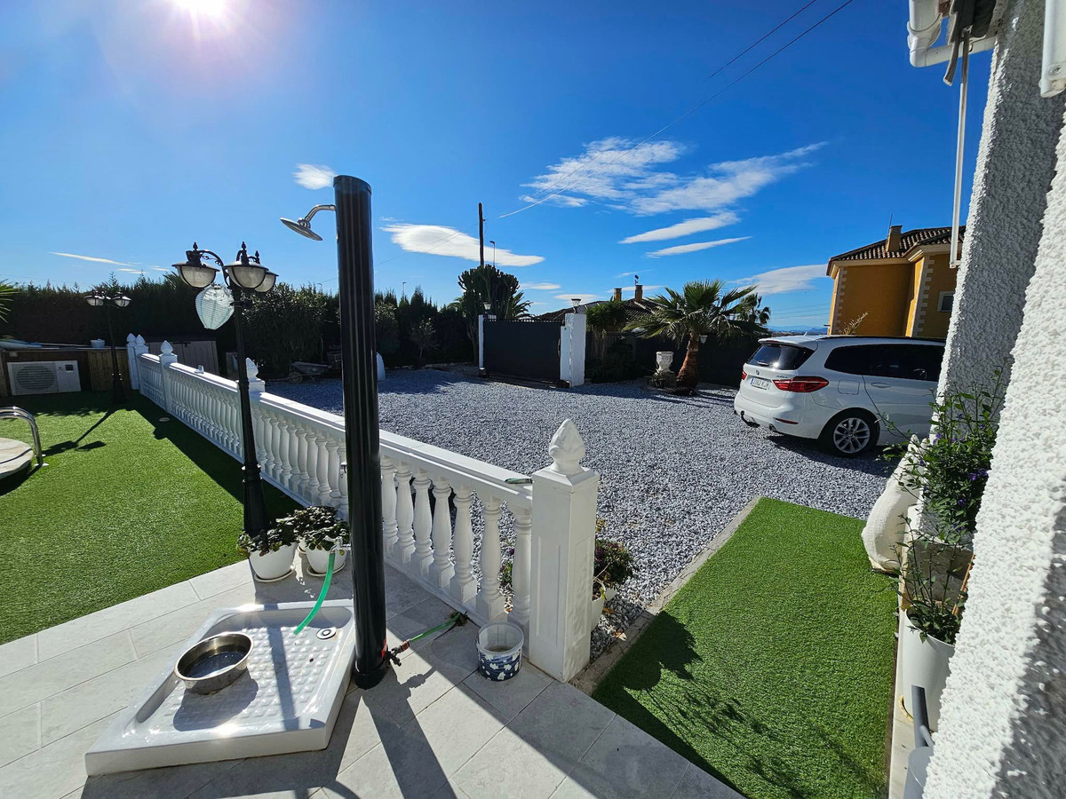 4 Bed Townhouse for sale in San Fulgencio Costa Blanca, Alicante, Spain