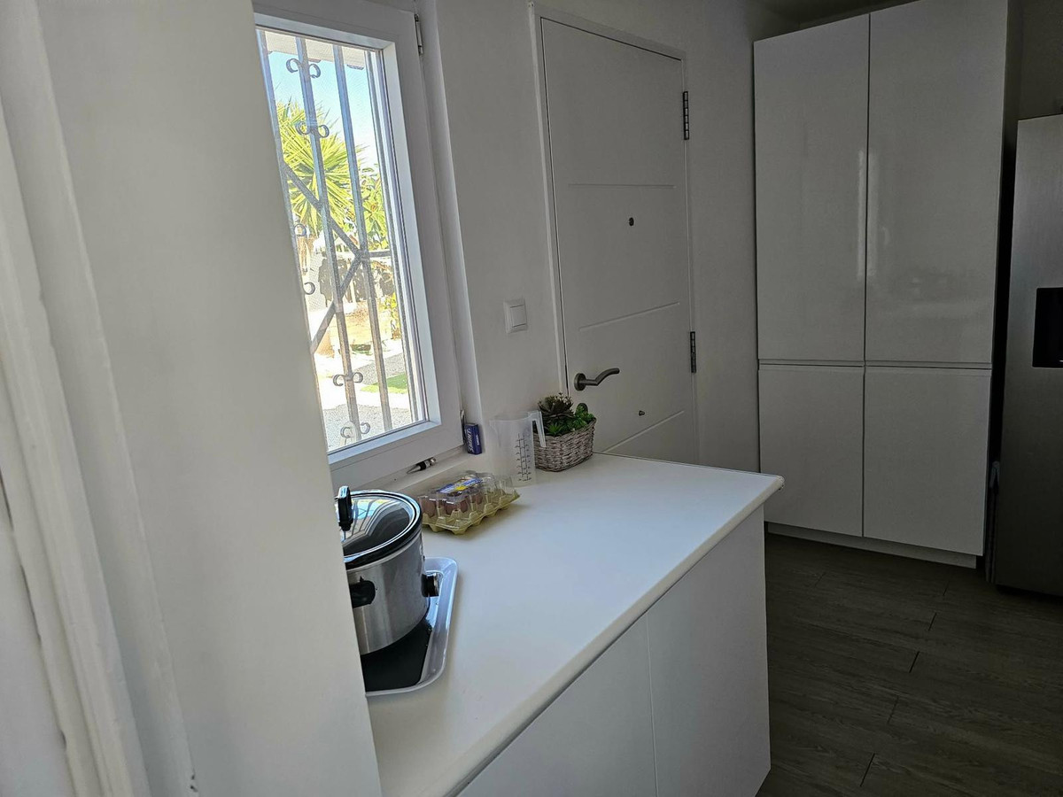 4 Bed Townhouse for sale in San Fulgencio Costa Blanca, Alicante, Spain