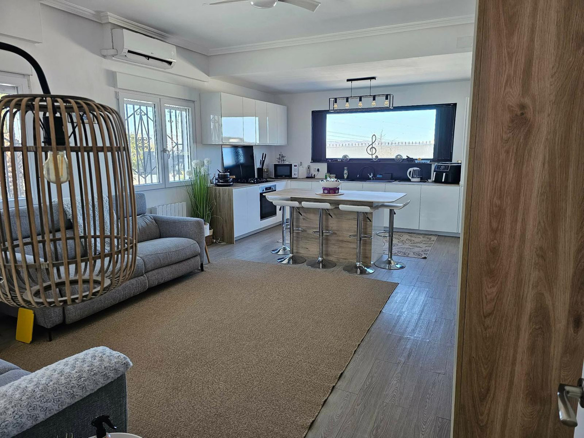 4 Bed Townhouse for sale in San Fulgencio Costa Blanca, Alicante, Spain