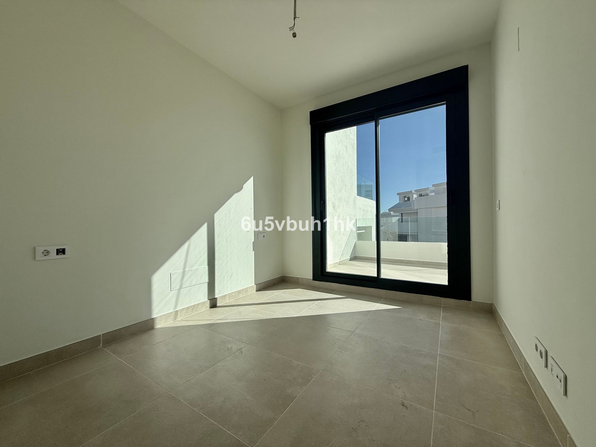 4 Bed Townhouse for sale in Benalmadena Costa Del Sol, Málaga, Spain