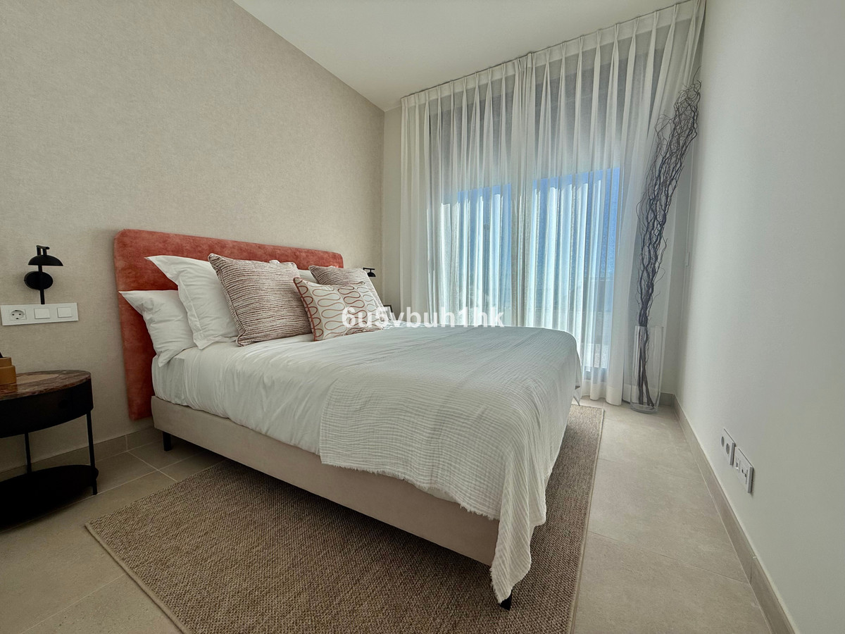 4 Bed Townhouse for sale in Benalmadena Costa Del Sol, Málaga, Spain