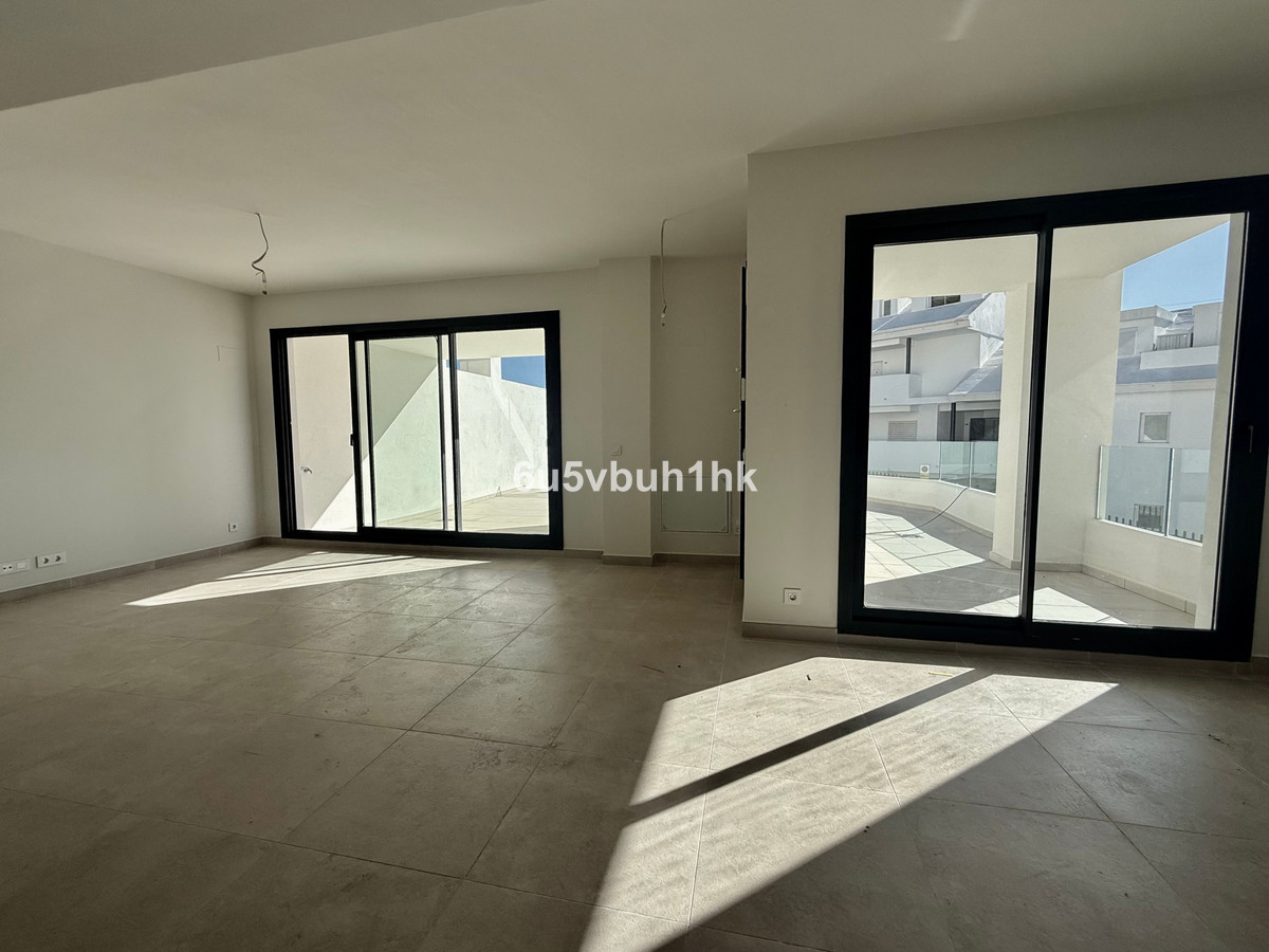 4 Bed Townhouse for sale in Benalmadena Costa Del Sol, Málaga, Spain