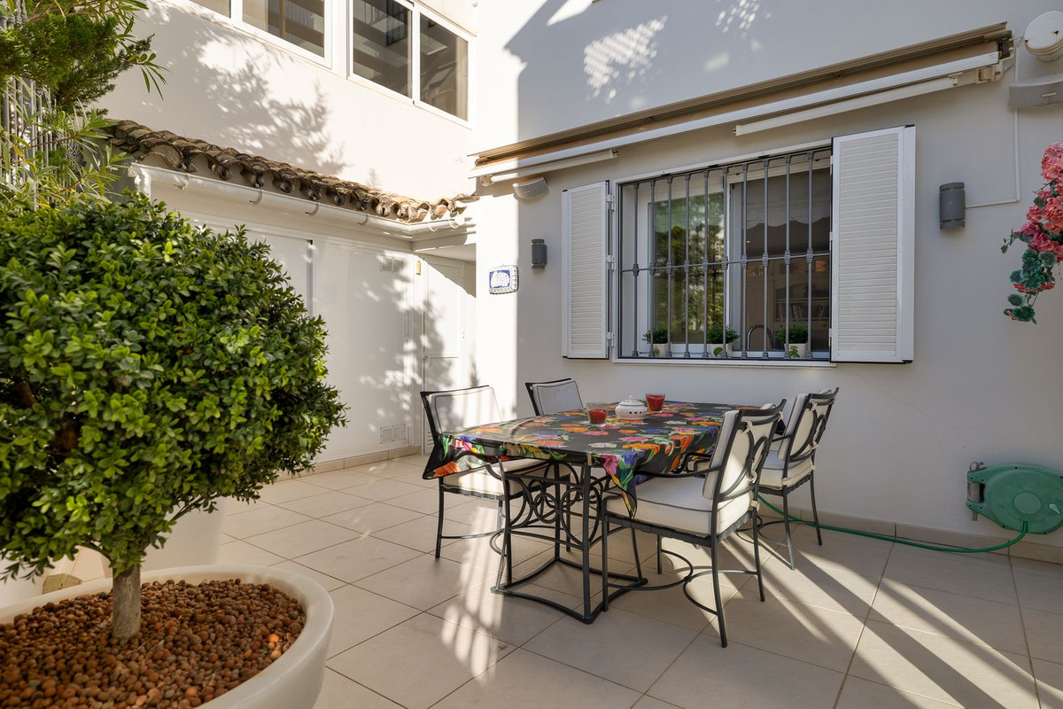 3 Bed Apartment for sale in La Heredia Costa Del Sol, Málaga, Spain