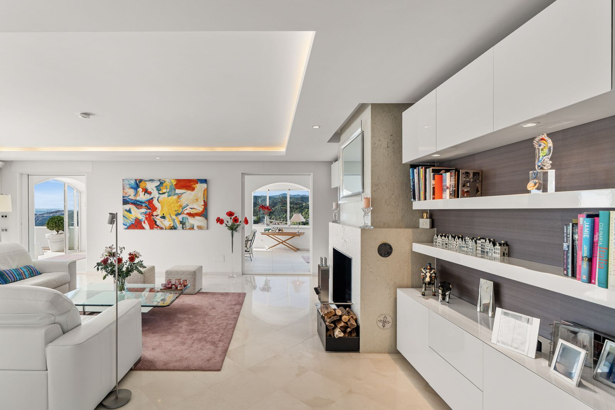 3 Bed Apartment for sale in La Heredia Costa Del Sol, Málaga, Spain