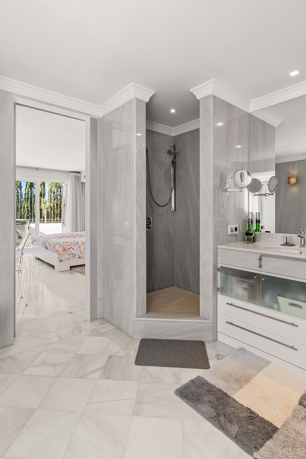 3 Bed Apartment for sale in La Heredia Costa Del Sol, Málaga, Spain