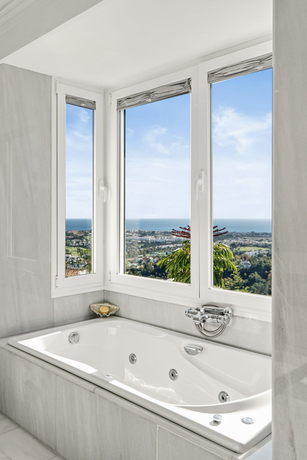 3 Bed Apartment for sale in La Heredia Costa Del Sol, Málaga, Spain