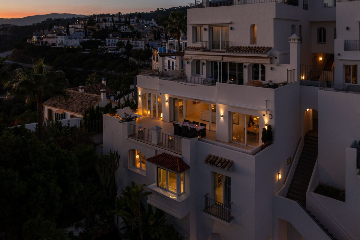 3 Bed Apartment for sale in La Heredia Costa Del Sol, Málaga, Spain