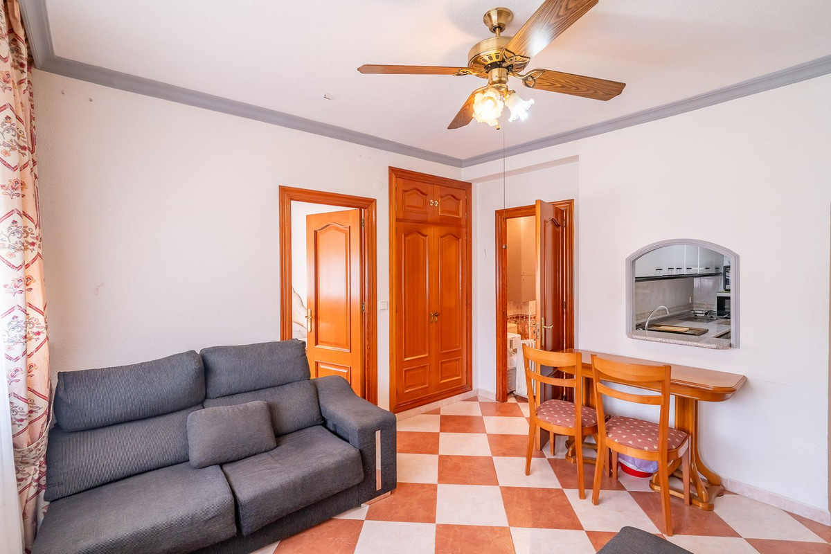 1 Bed Apartment for sale in Guadalmar Málaga Ciudad, Málaga, Spain