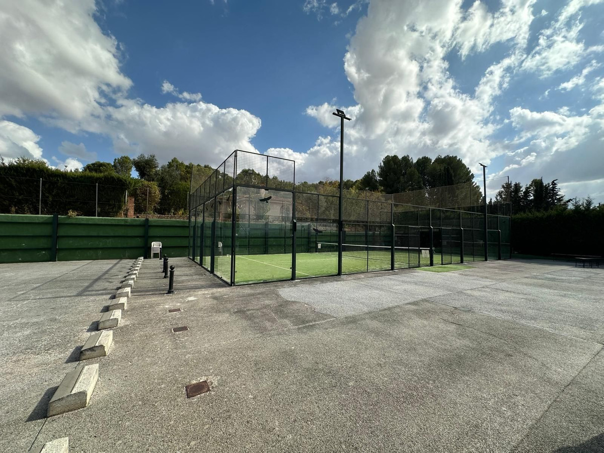 Commercial unit for sale in Ronda Costa Del Sol, Málaga, Spain