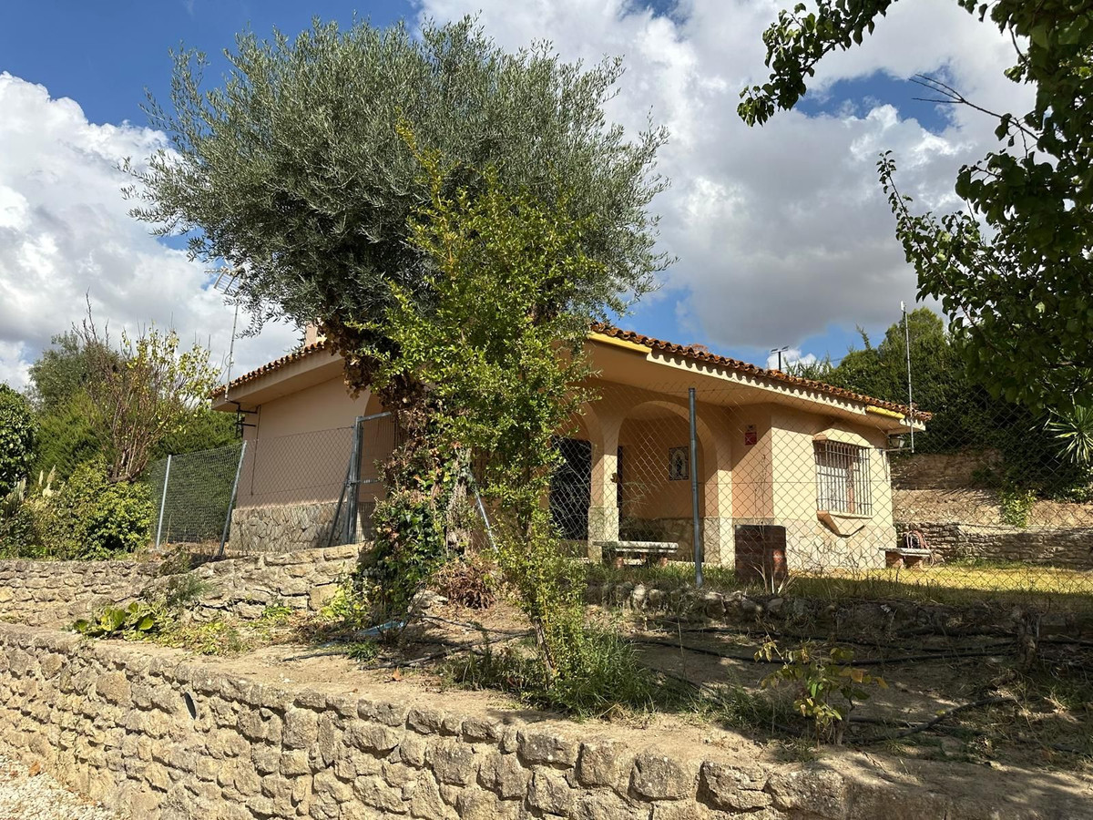 Commercial unit for sale in Ronda Costa Del Sol, Málaga, Spain