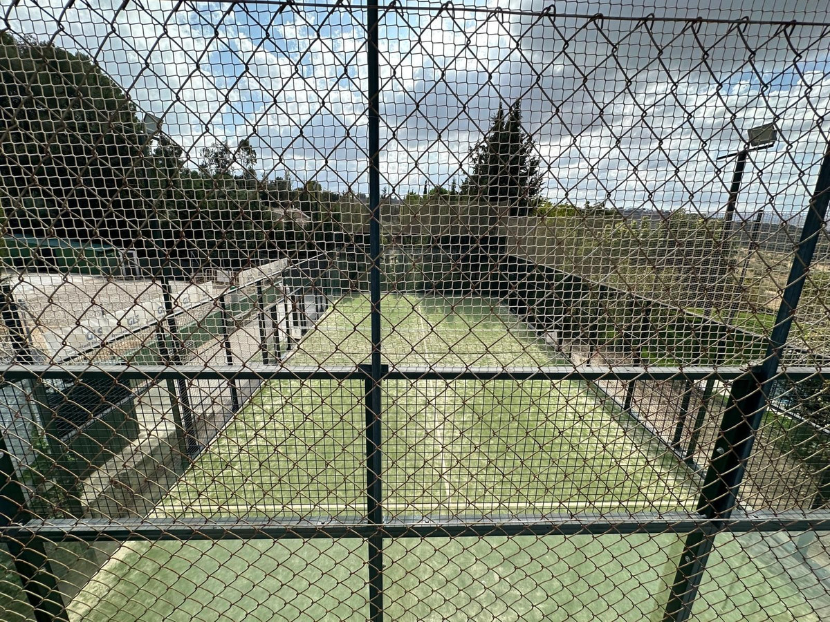 Commercial unit for sale in Ronda Costa Del Sol, Málaga, Spain