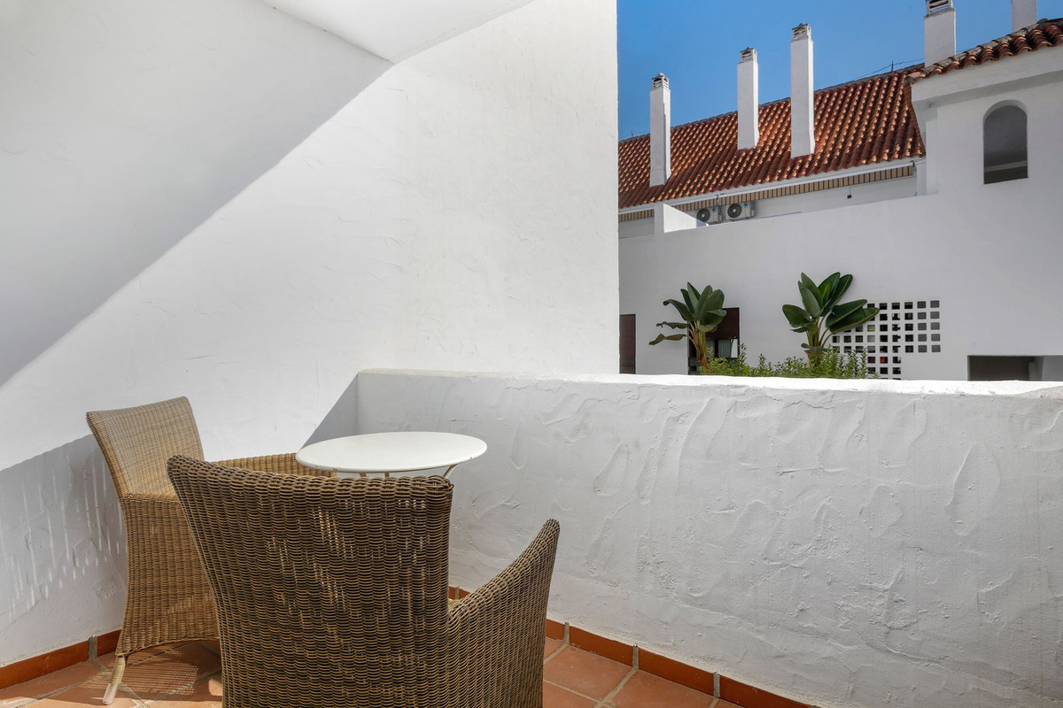 Se vende Apartamento Planta Baja de 3 dormitorios en Costa Del Sol, Málaga, España