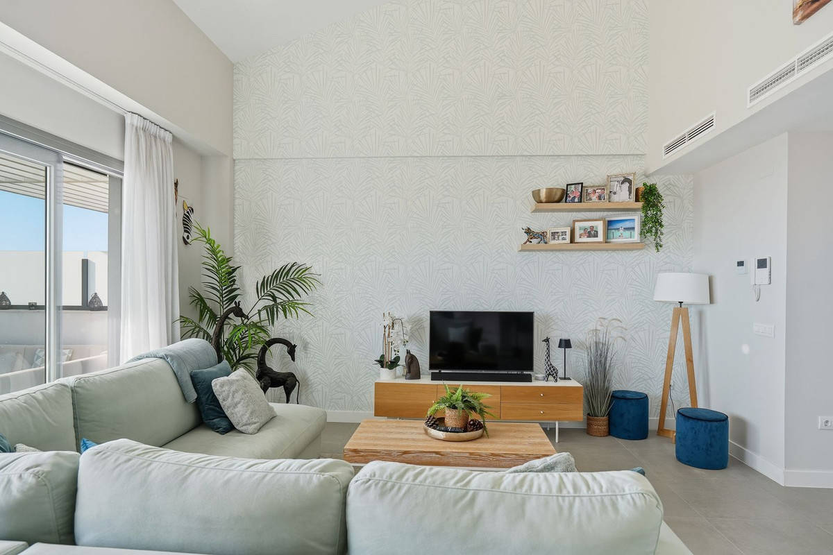 3 Bed Apartment for sale in Benalmadena Costa Del Sol, Málaga, Spain