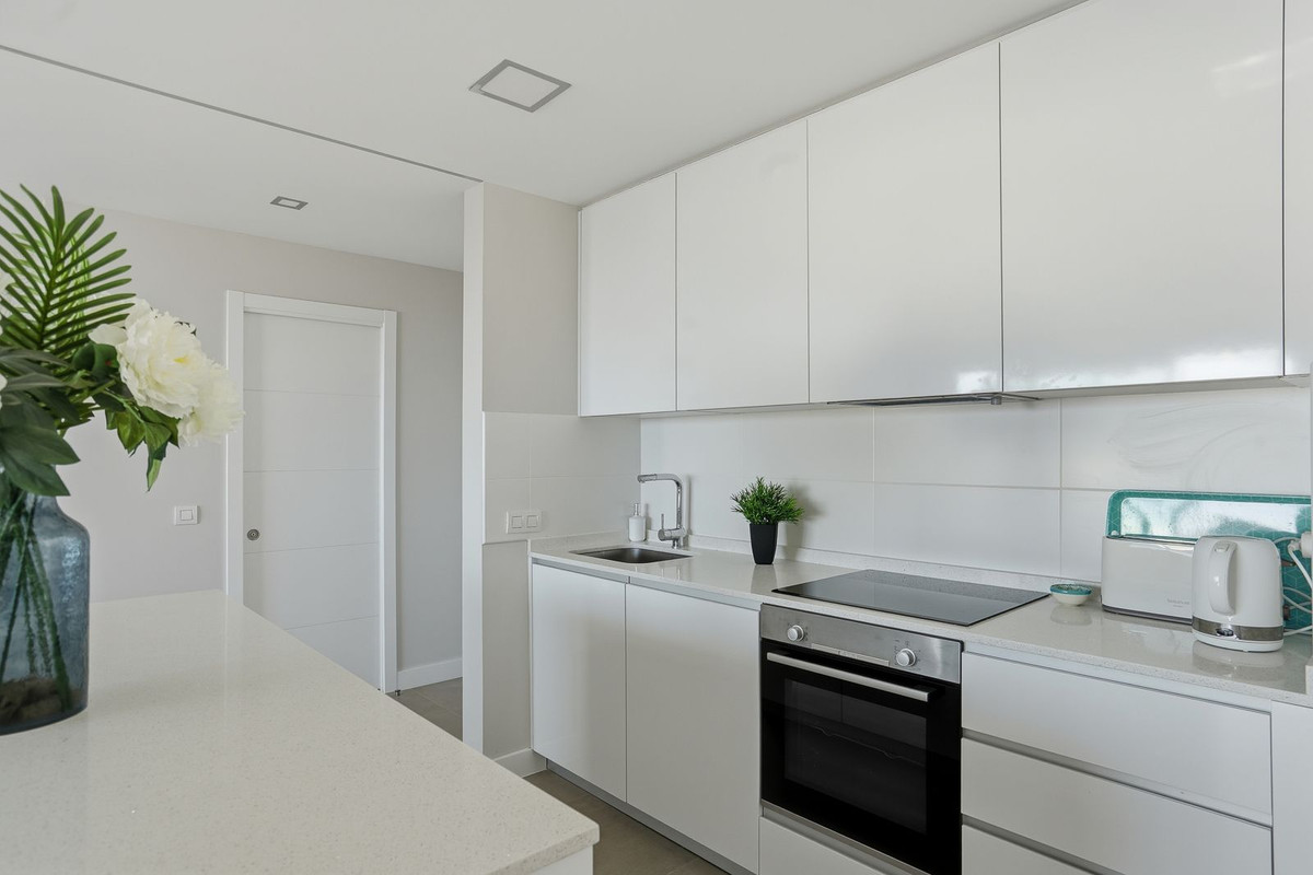 3 Bed Apartment for sale in Benalmadena Costa Del Sol, Málaga, Spain
