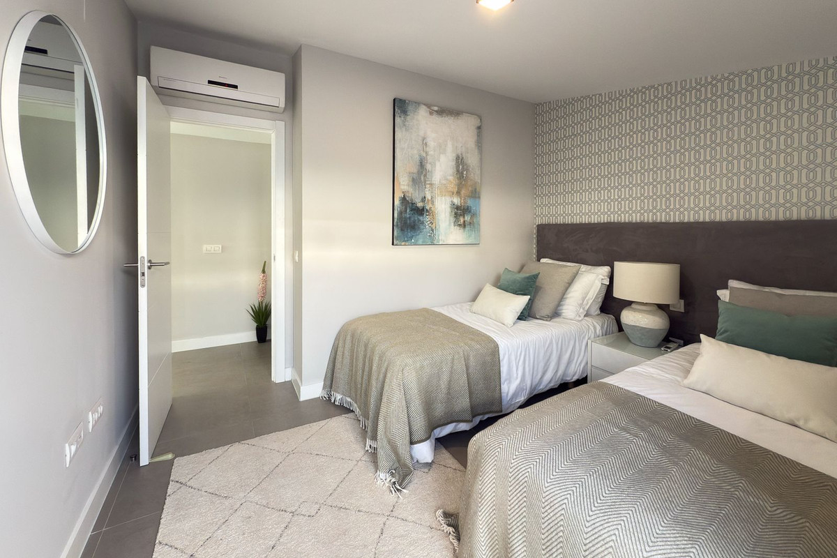 3 Bed Apartment for sale in Benalmadena Costa Del Sol, Málaga, Spain