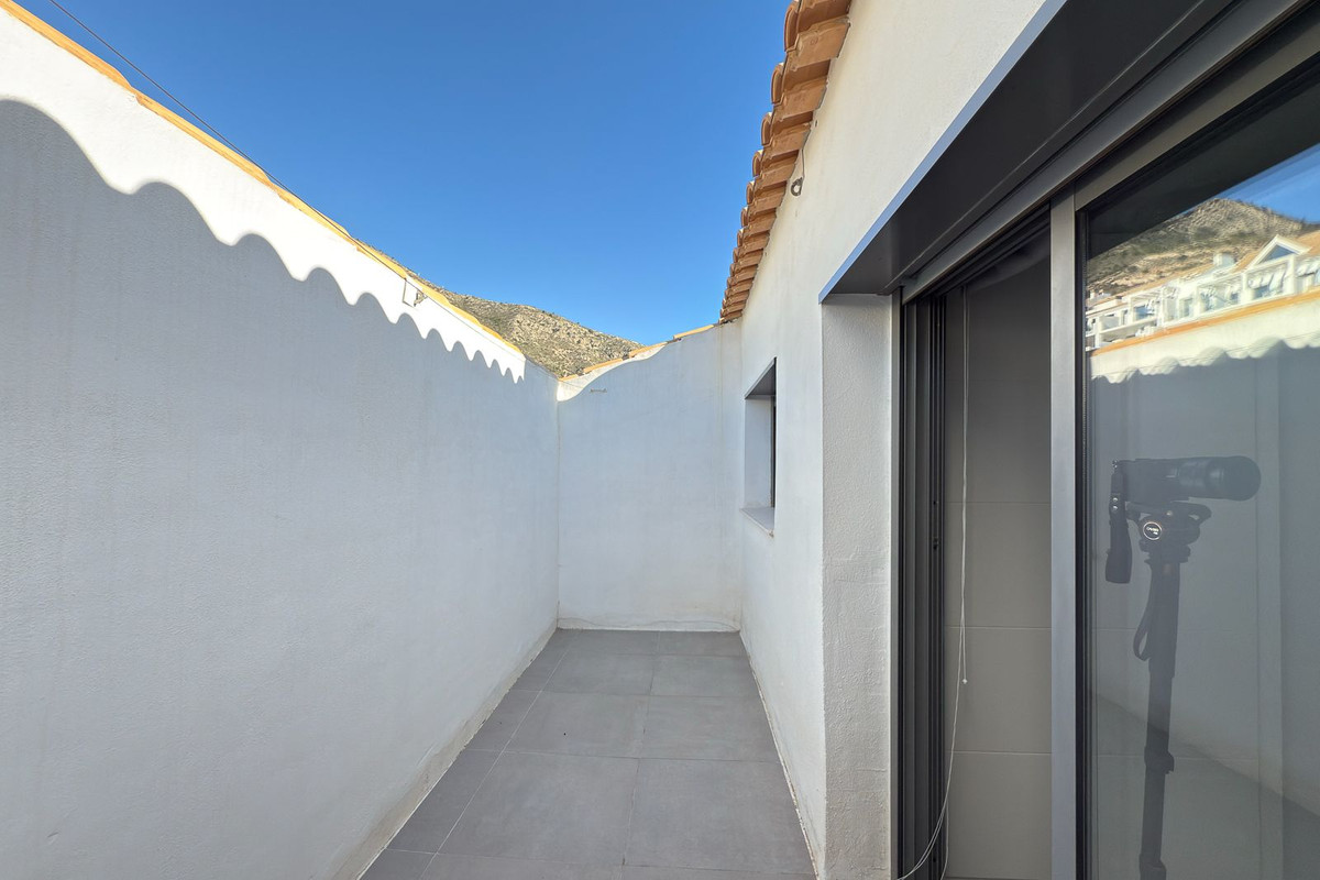 3 Bed Apartment for sale in Benalmadena Costa Del Sol, Málaga, Spain