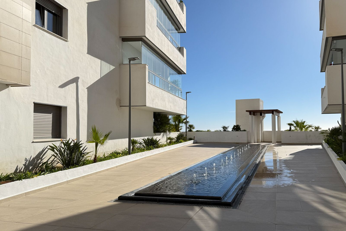 3 Bed Apartment for sale in Benalmadena Costa Del Sol, Málaga, Spain
