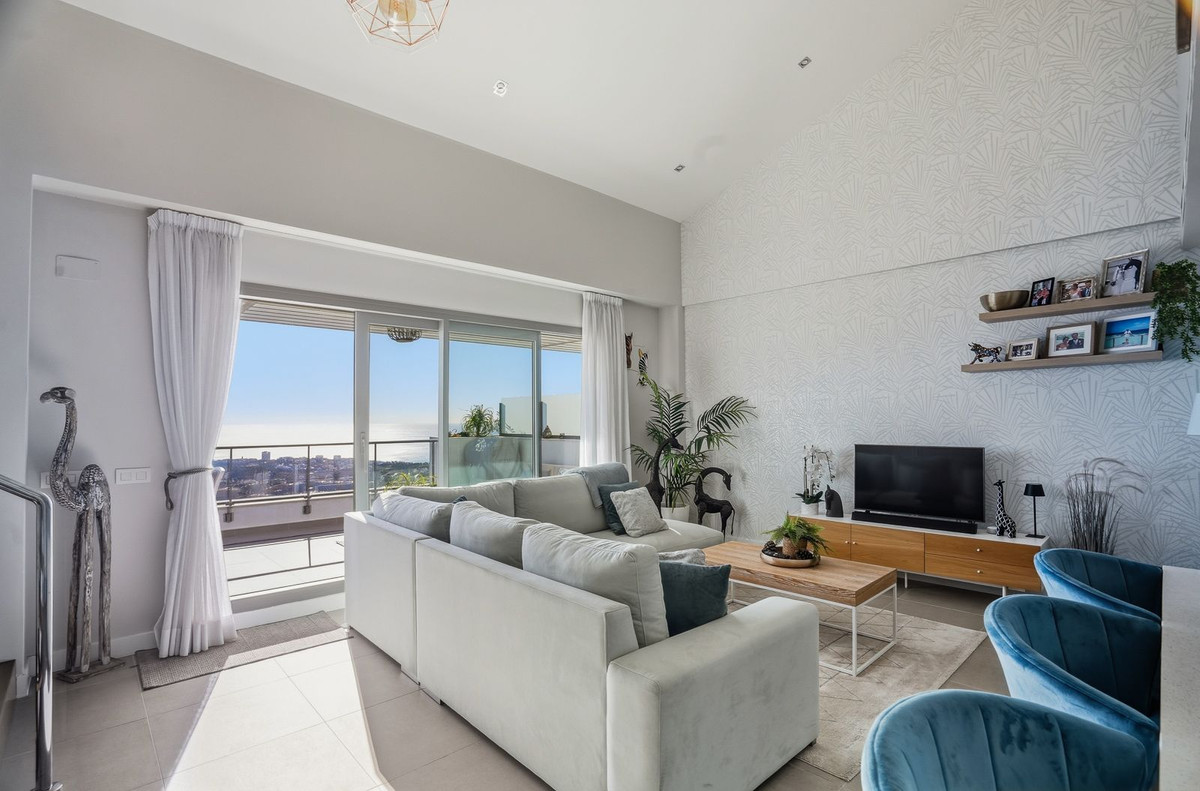 3 Bed Apartment for sale in Benalmadena Costa Del Sol, Málaga, Spain