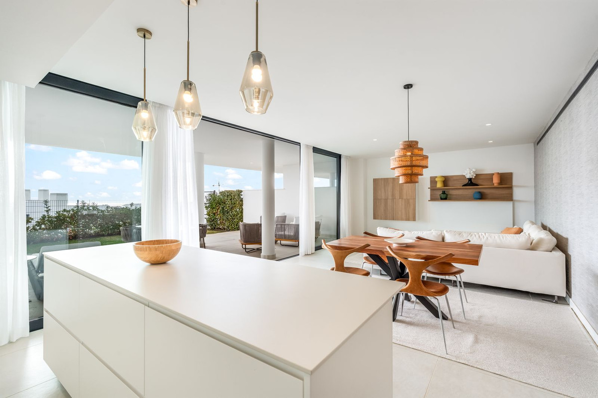 2 Bed Apartment for sale in Higueron Costa Del Sol, Málaga, Spain