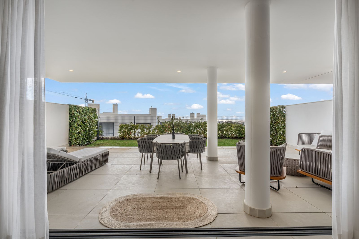 2 Bed Apartment for sale in Higueron Costa Del Sol, Málaga, Spain