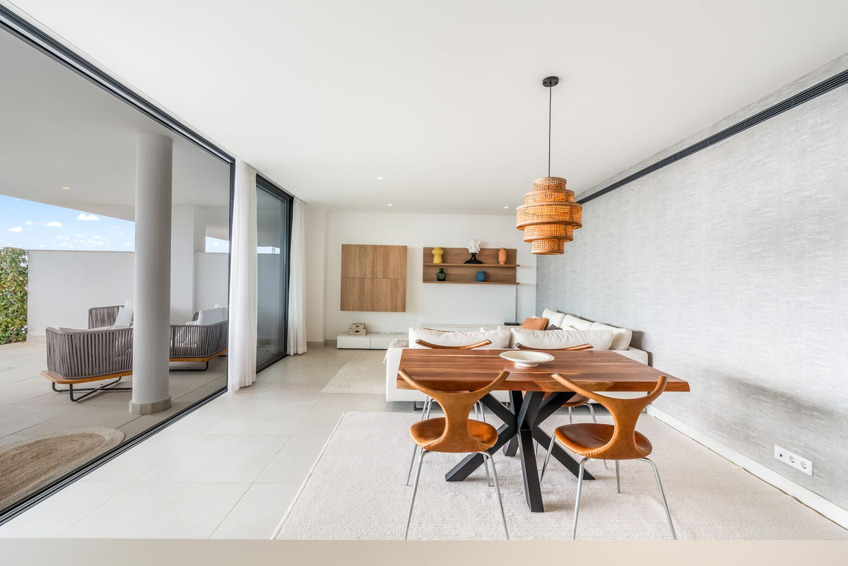 2 Bed Apartment for sale in Higueron Costa Del Sol, Málaga, Spain
