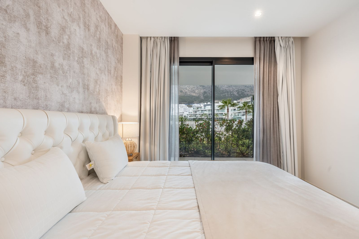 2 Bed Apartment for sale in Higueron Costa Del Sol, Málaga, Spain