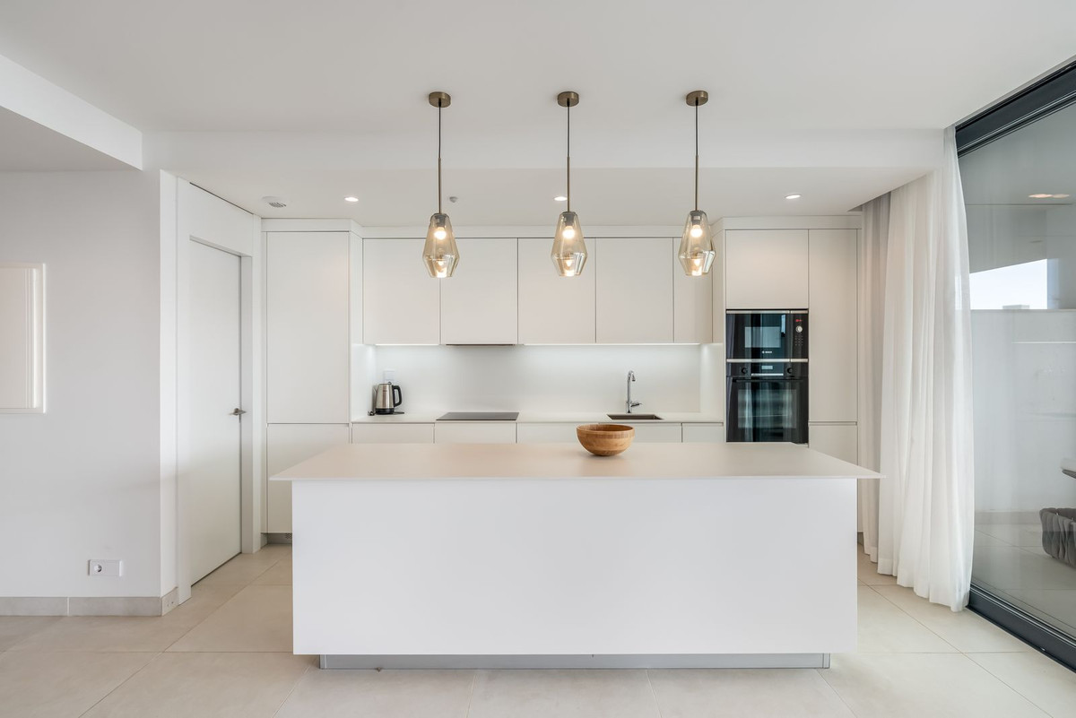 2 Bed Apartment for sale in Higueron Costa Del Sol, Málaga, Spain