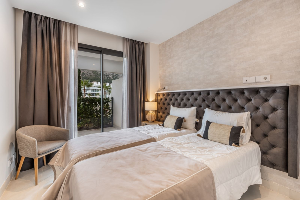 2 Bed Apartment for sale in Higueron Costa Del Sol, Málaga, Spain