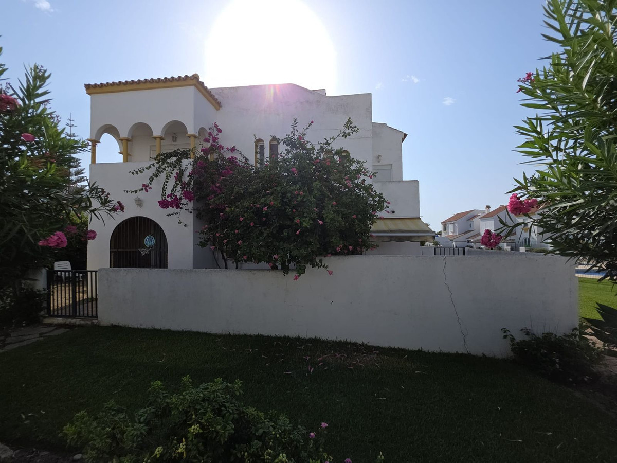 3 Bed Townhouse for sale in Casares Playa Costa Del Sol, Málaga, Spain