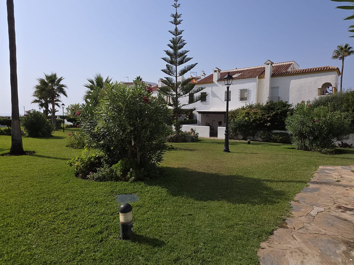 3 Bed Townhouse for sale in Casares Playa Costa Del Sol, Málaga, Spain
