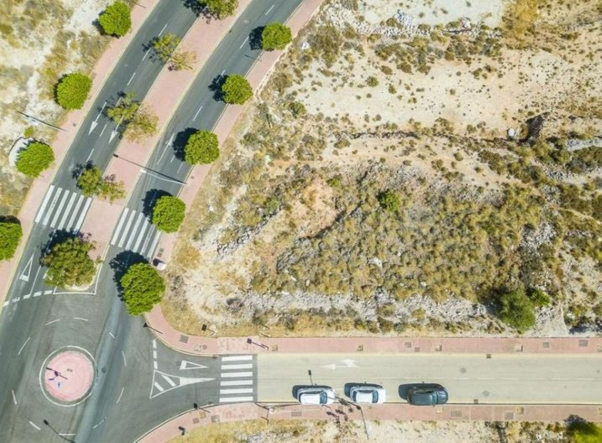 Se vende Terreno Urbano  en Costa Del Sol, Málaga, España