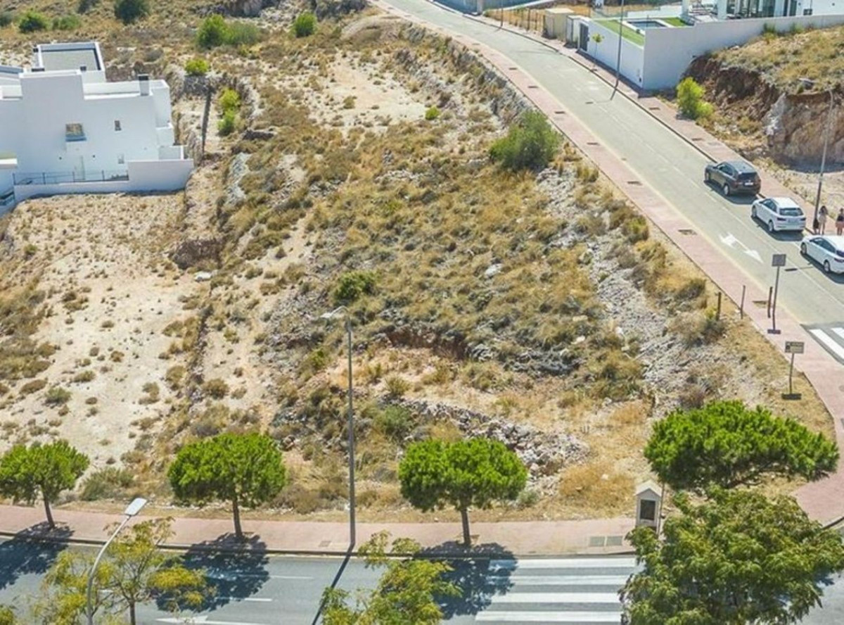 Se vende Terreno Urbano  en Costa Del Sol, Málaga, España