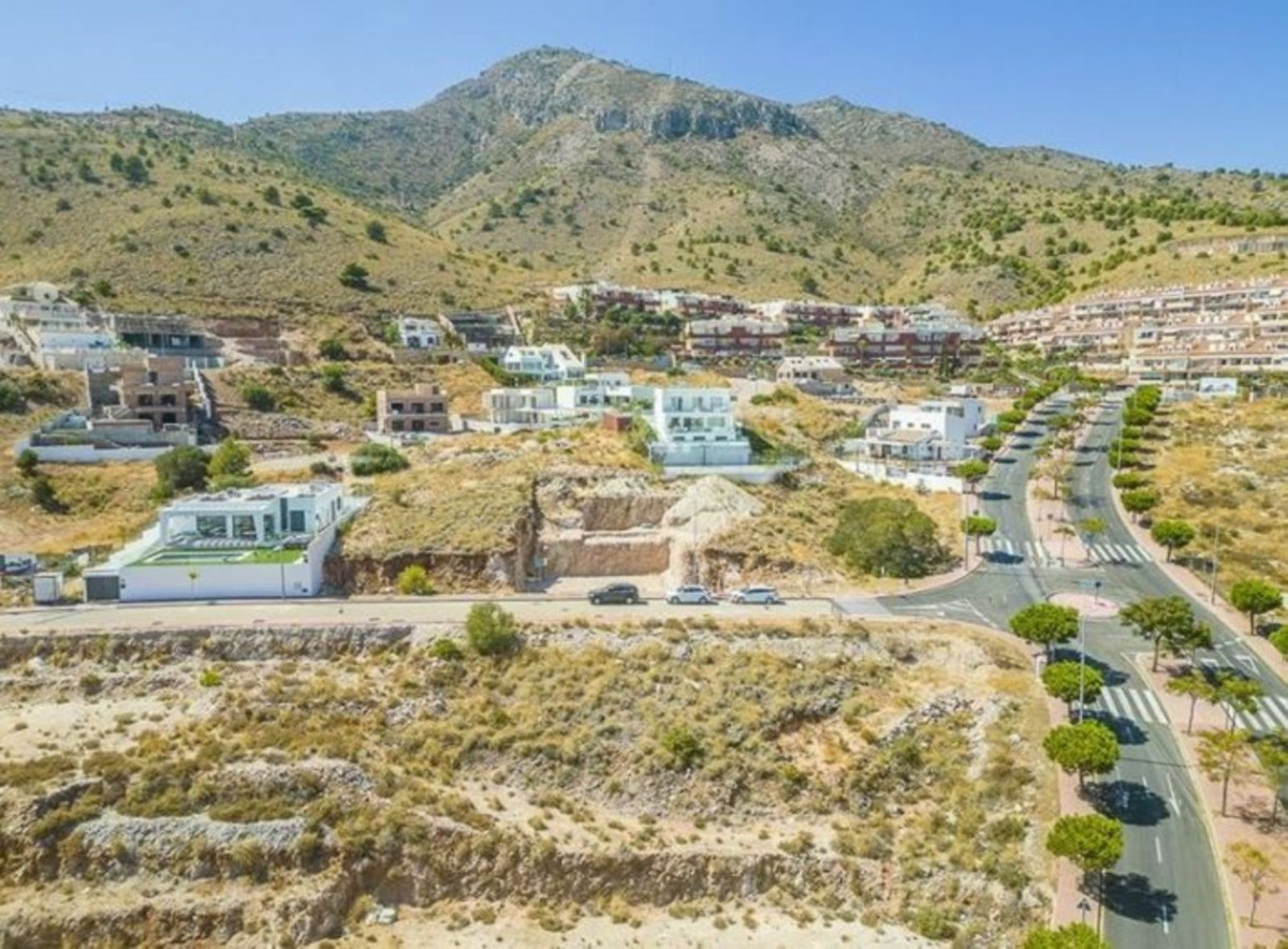 Se vende Terreno Urbano  en Costa Del Sol, Málaga, España