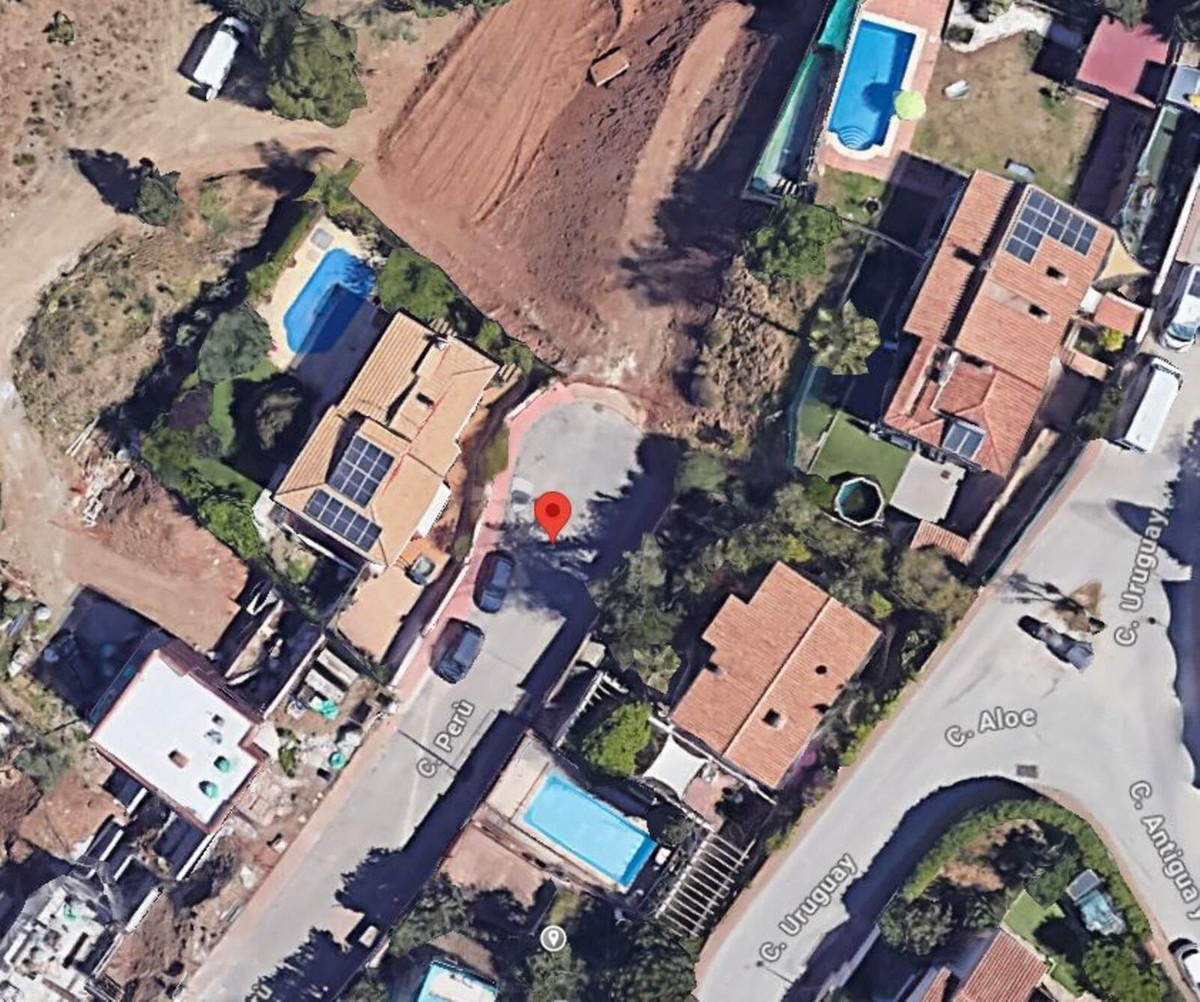 Se vende Terreno Urbano  en Costa Del Sol East, Málaga, España