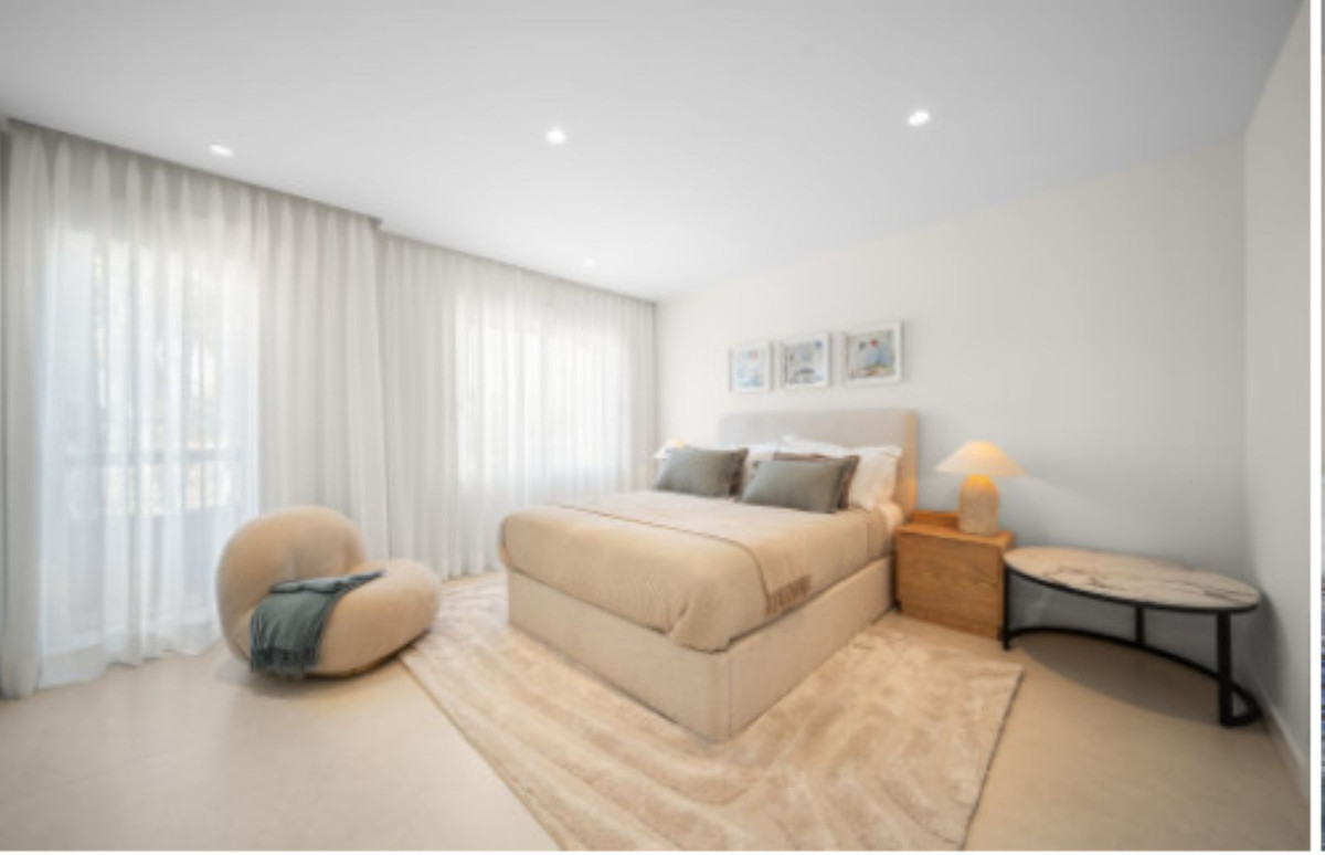 3 Bed Townhouse for sale in Nueva Andalucía Costa Del Sol, Málaga, Spain