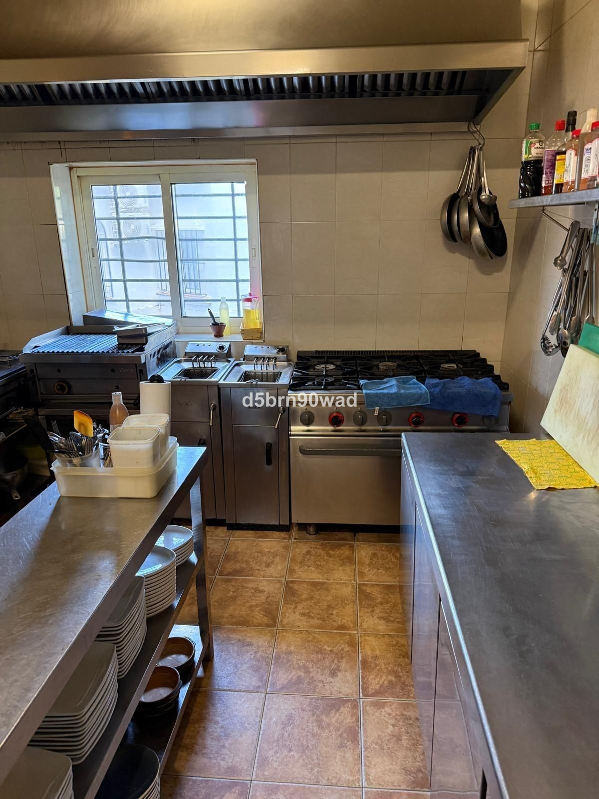 Commercial unit for sale in Marbella Costa Del Sol, Málaga, Spain