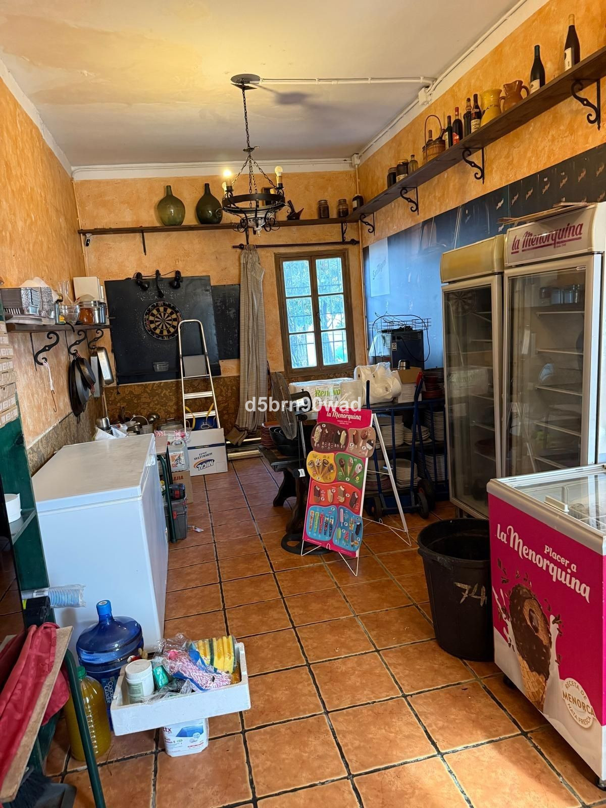 Commercial unit for sale in Marbella Costa Del Sol, Málaga, Spain