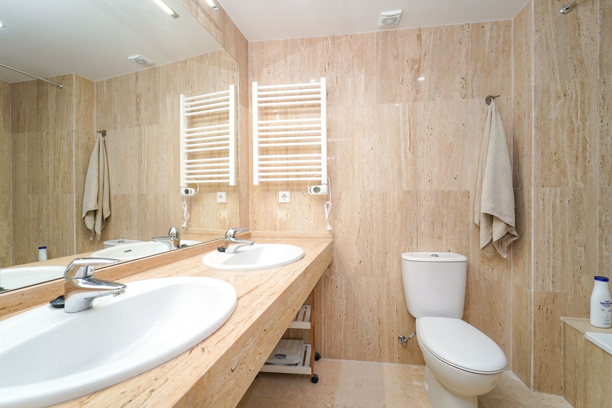 Se vende Ático de 2 dormitorios en Costa Del Sol, Málaga, España