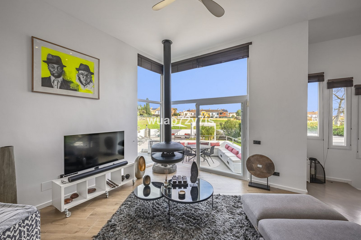 4 Bed Townhouse for sale in Guadalmina Alta Costa Del Sol, Málaga, Spain