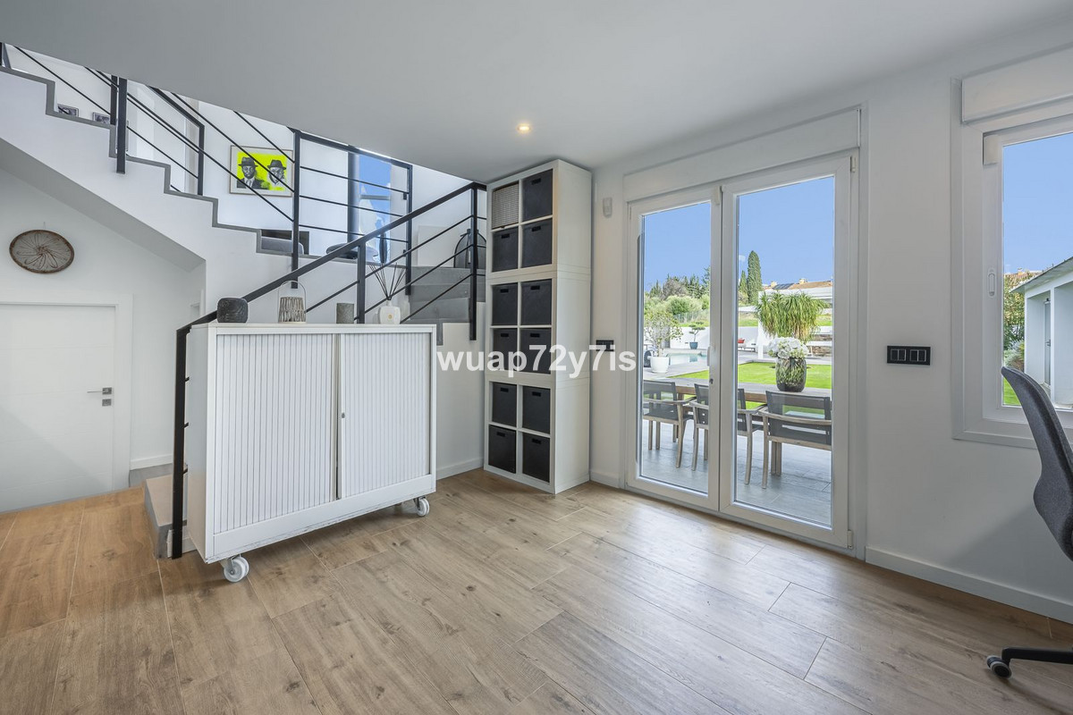 4 Bed Townhouse for sale in Guadalmina Alta Costa Del Sol, Málaga, Spain
