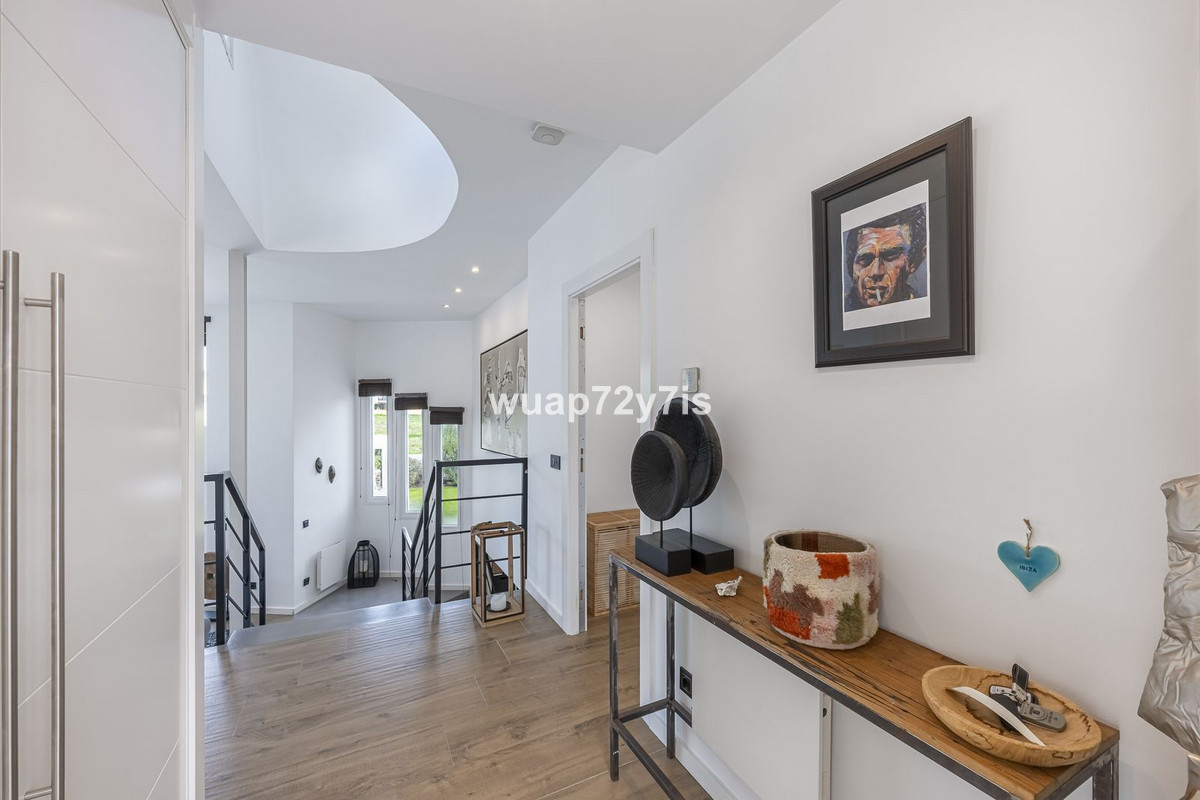 4 Bed Townhouse for sale in Guadalmina Alta Costa Del Sol, Málaga, Spain
