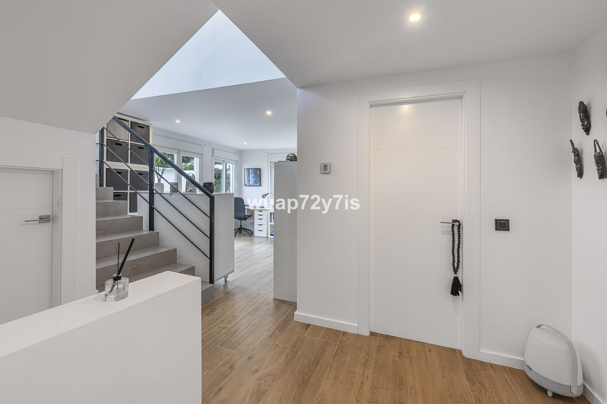 4 Bed Townhouse for sale in Guadalmina Alta Costa Del Sol, Málaga, Spain