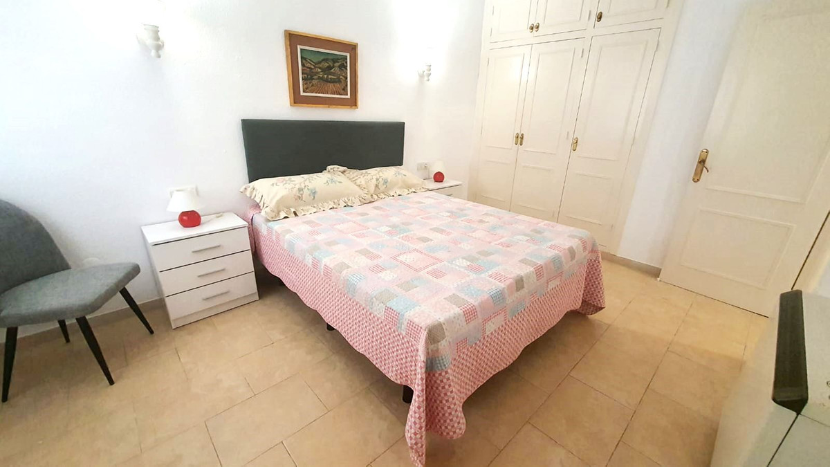 Se vende Apartamento Planta Media de 3 dormitorios en Costa Del Sol, Málaga, España