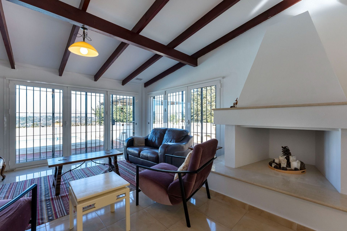 Se vende Villa - Chalet de 9 dormitorios en Costa Del Sol, Málaga, España